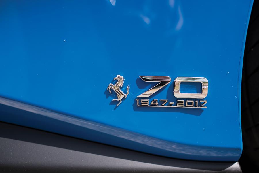 Логотип Ferrari 488 GTB The Tour de France (232128) 2017 года  (фото 21 из 33)